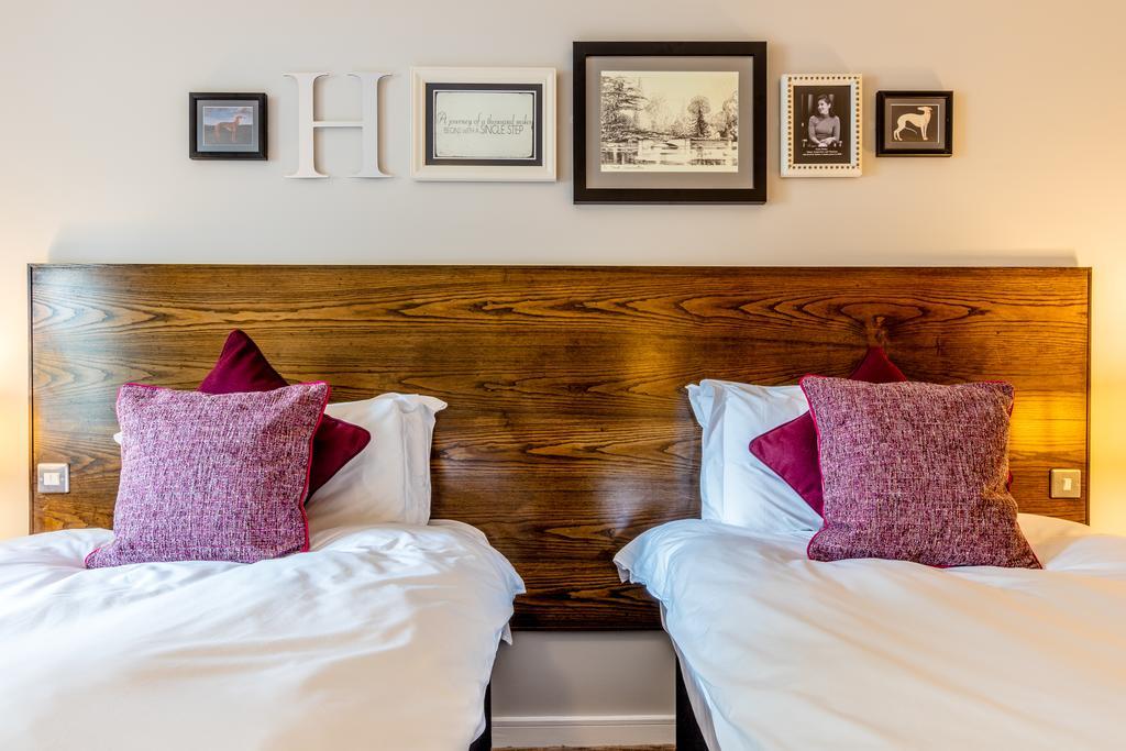 Greyhound Hotel Carshalton Екстер'єр фото